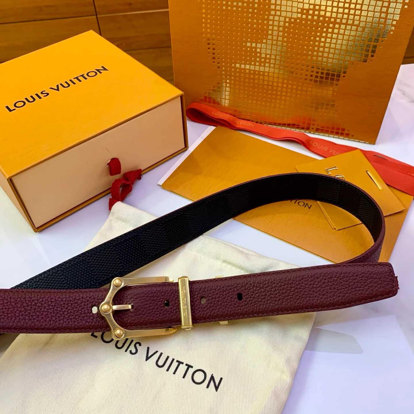 Ремни Louis Vuitton 17638911