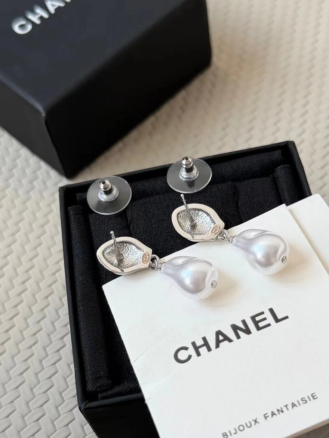 Бижутерия Chanel 18058990