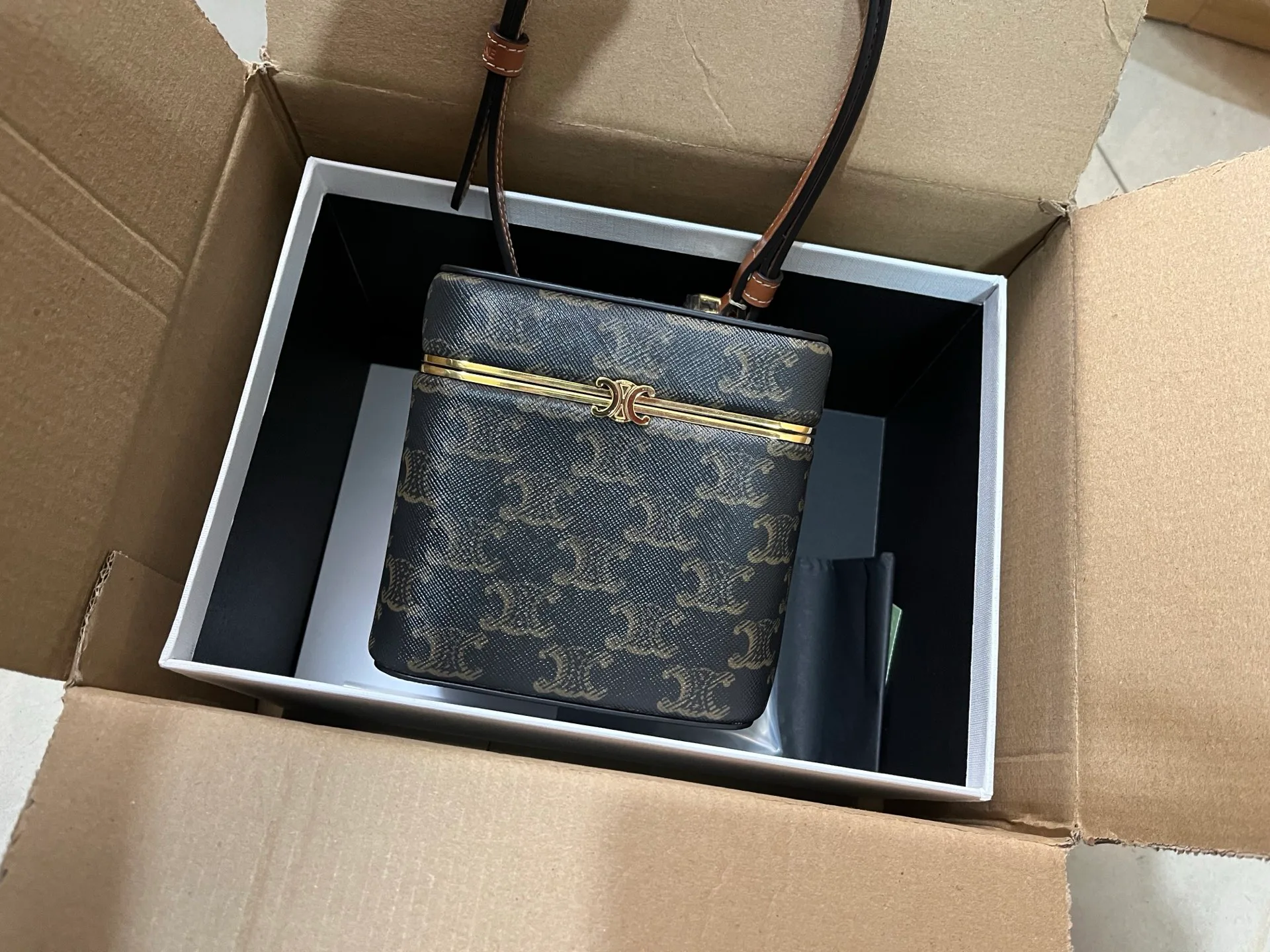 Классические Сумки Женские Celine 3885460