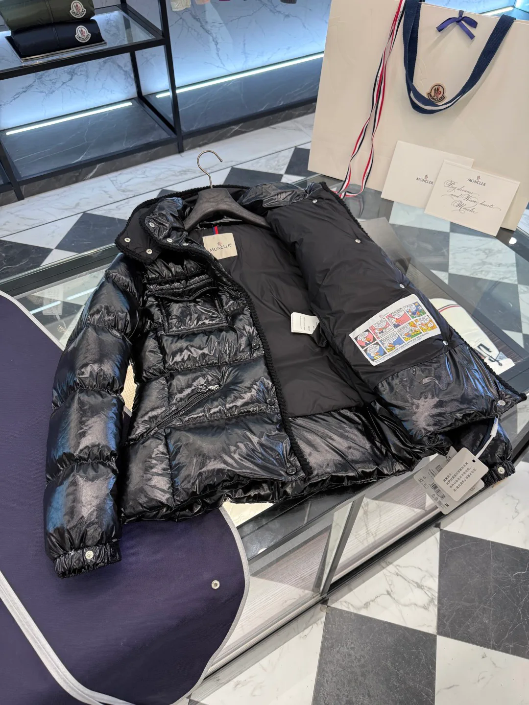 Куртки И Пуховики Женские Moncler 18741300