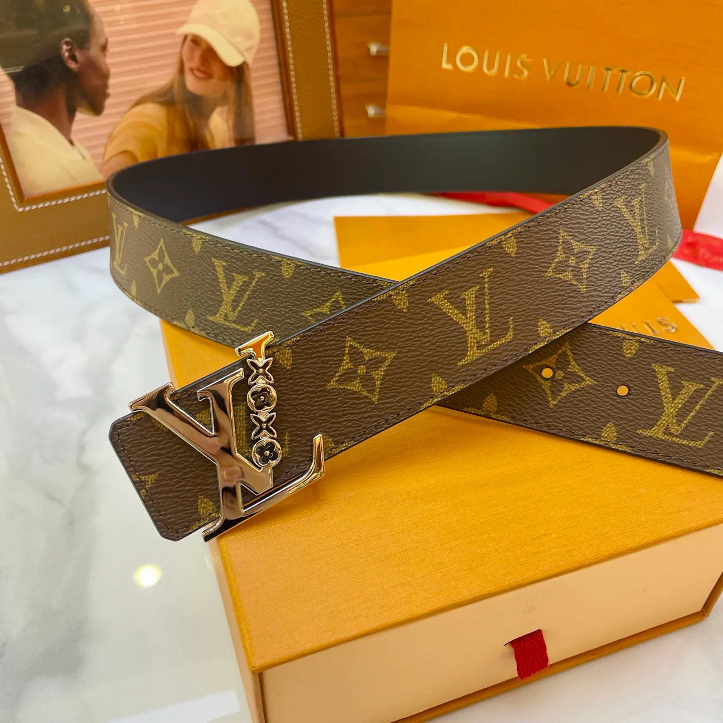 Ремни Louis Vuitton 11216327