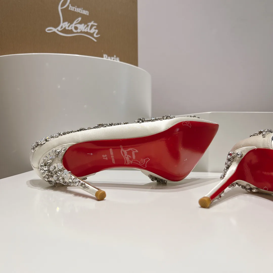 Туфли Женские Christian Louboutin 28143