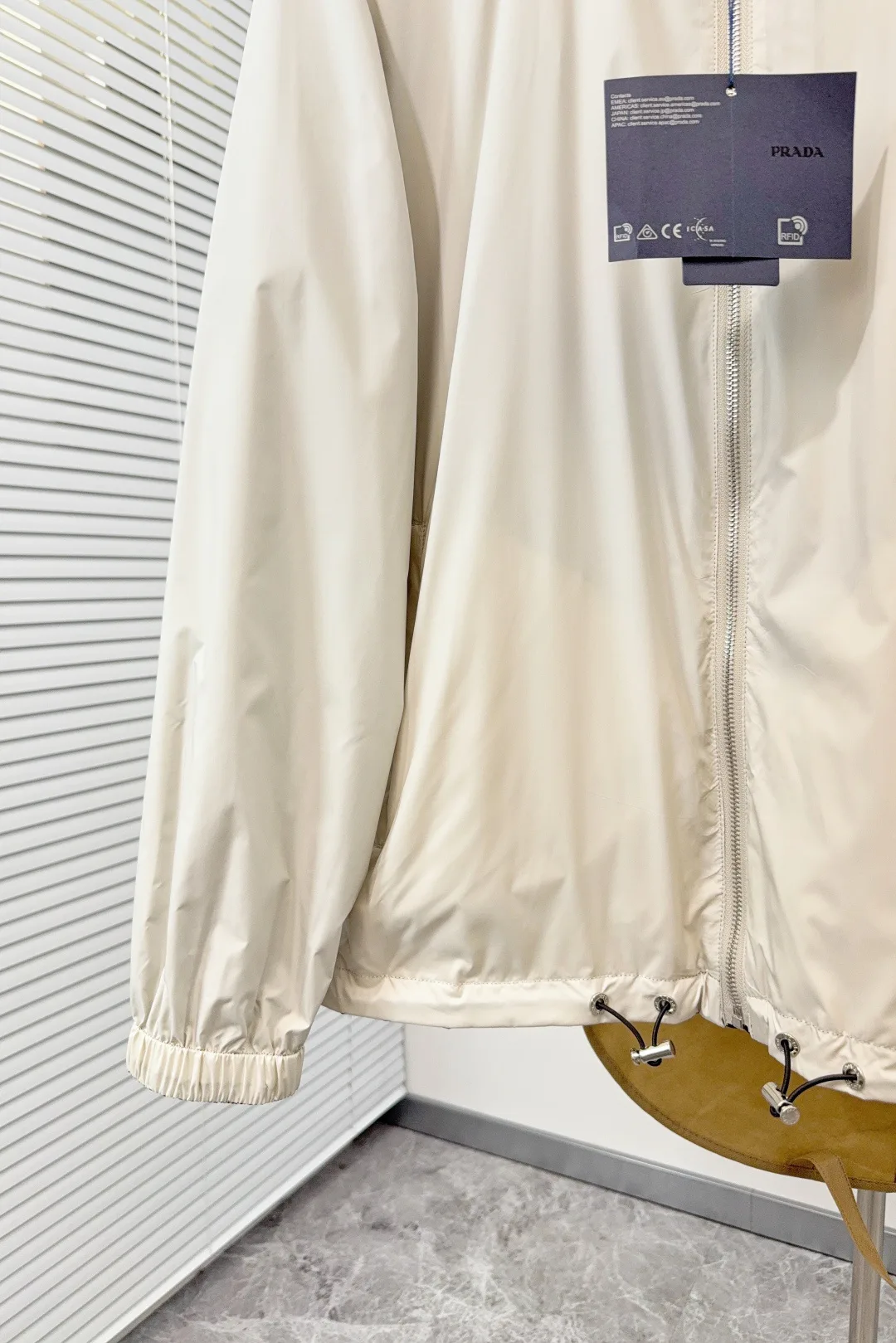 Куртки И Пуховики Мужские Prada 11684085
