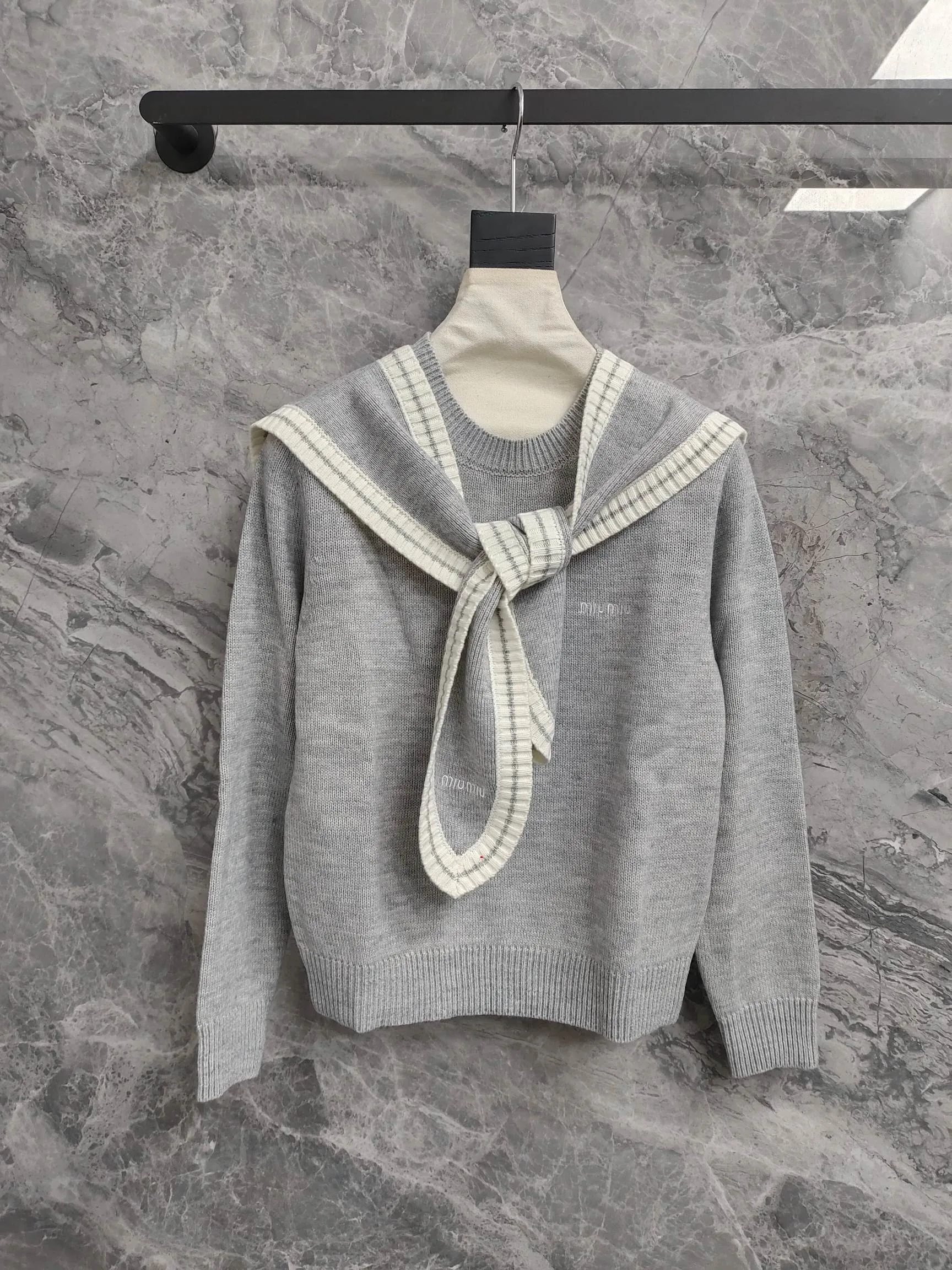 Джемперы И Свитеры Женские Miu Miu 1089490