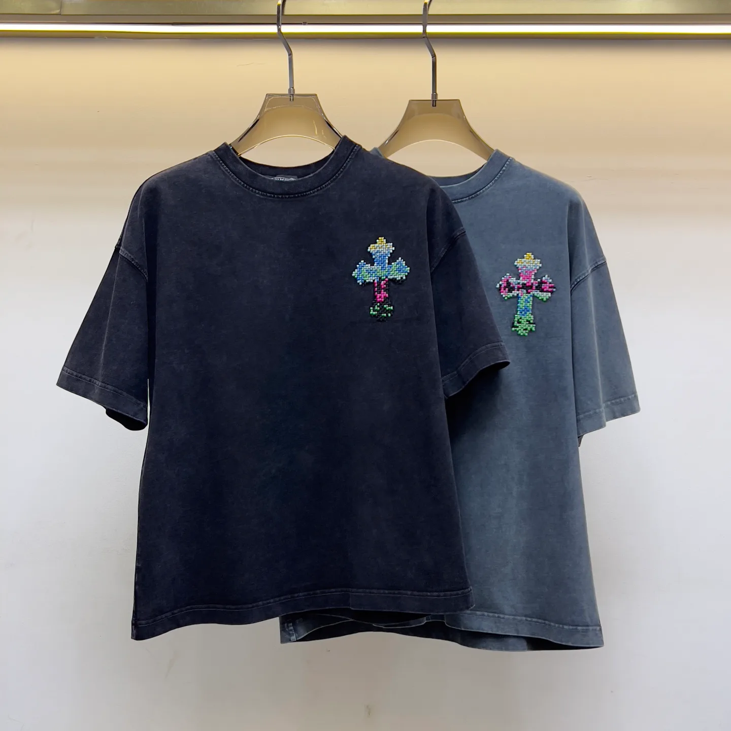 Футболки Женские Chrome Hearts 1858267