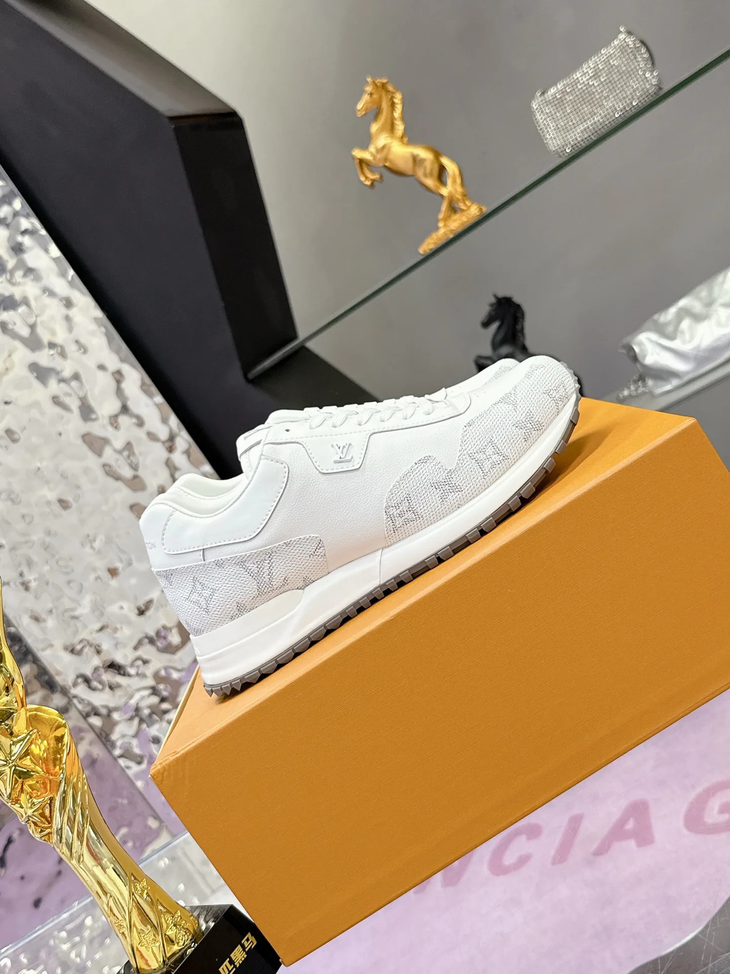 Кроссовки Мужские Louis Vuitton 421965