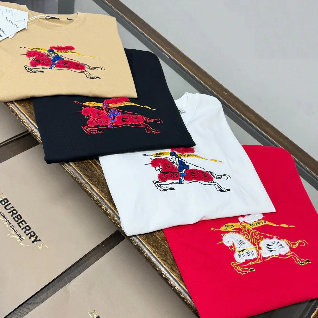 Футболки Женские Burberry 11829361