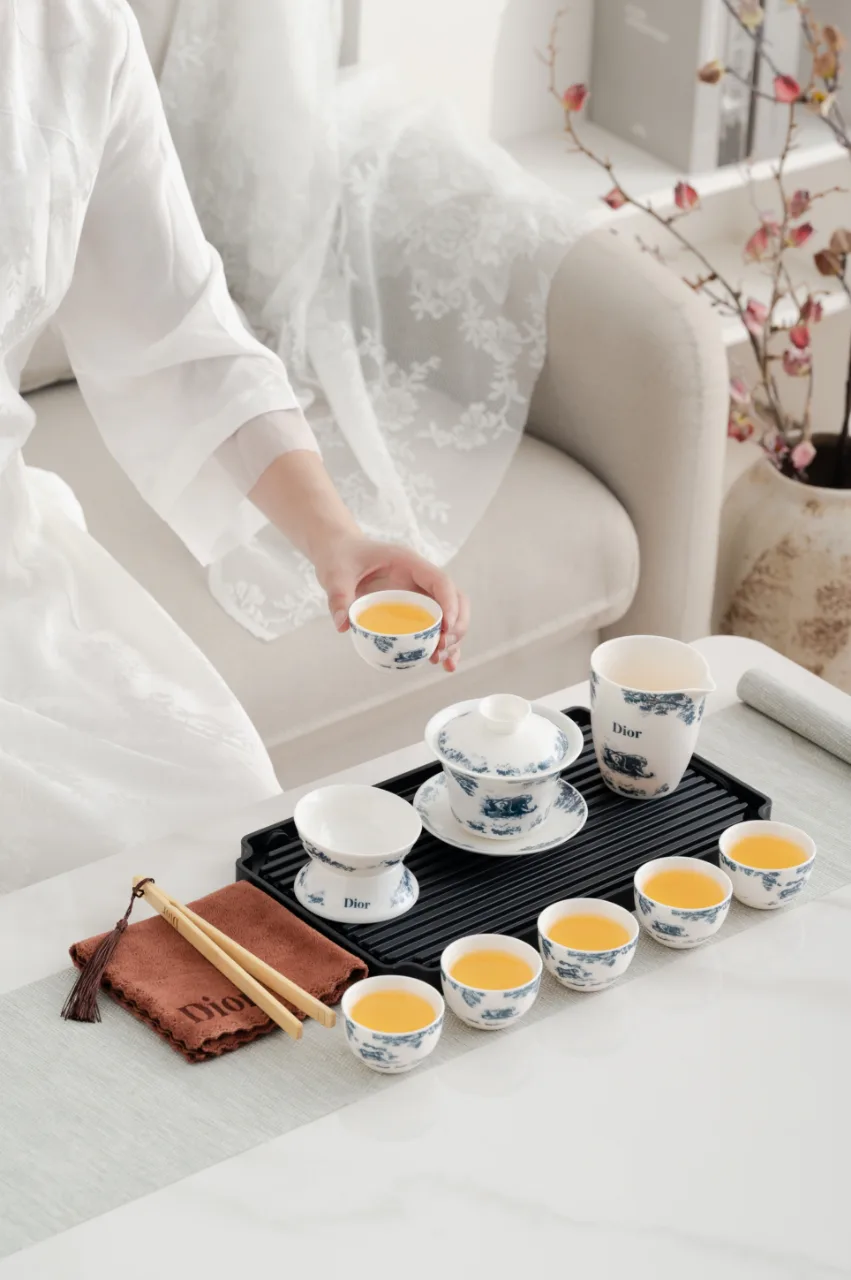 Посуда Christian Dior 22411