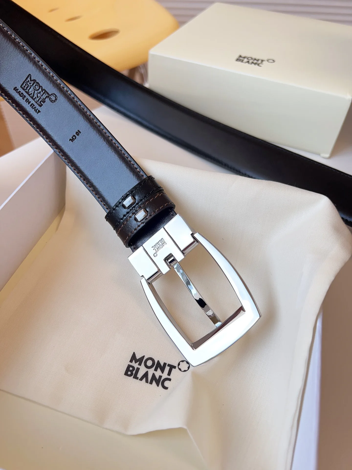 Ремни Montblanc 14066115