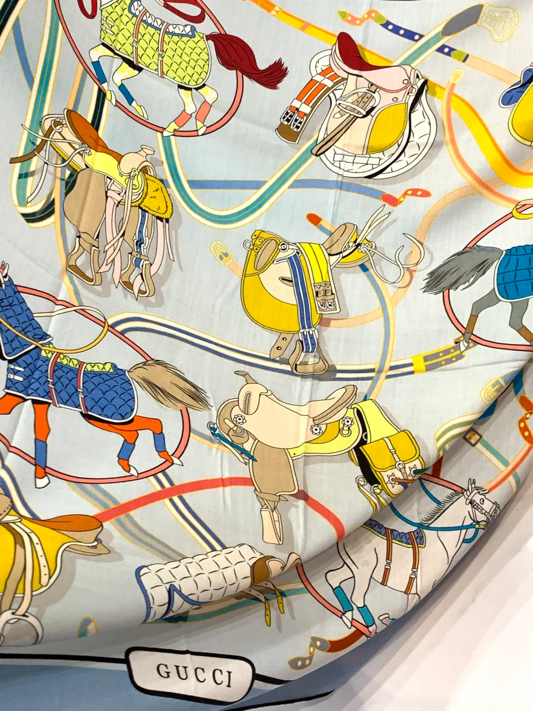 Шарфы Gucci 420543