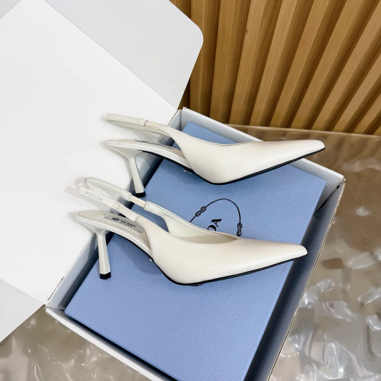 Туфли Женские Prada 11411870