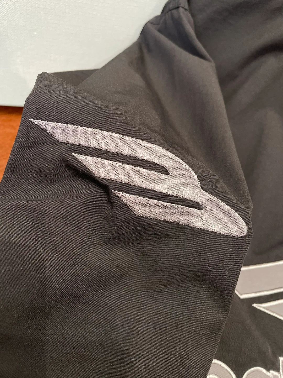 Куртки И Пуховики Мужские Balenciaga 10216573