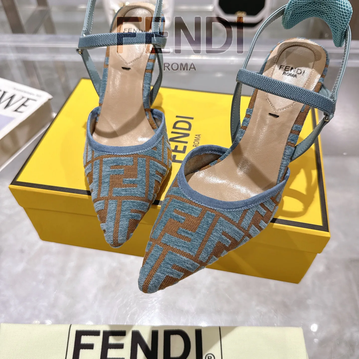 Туфли Женские Fendi 11171229