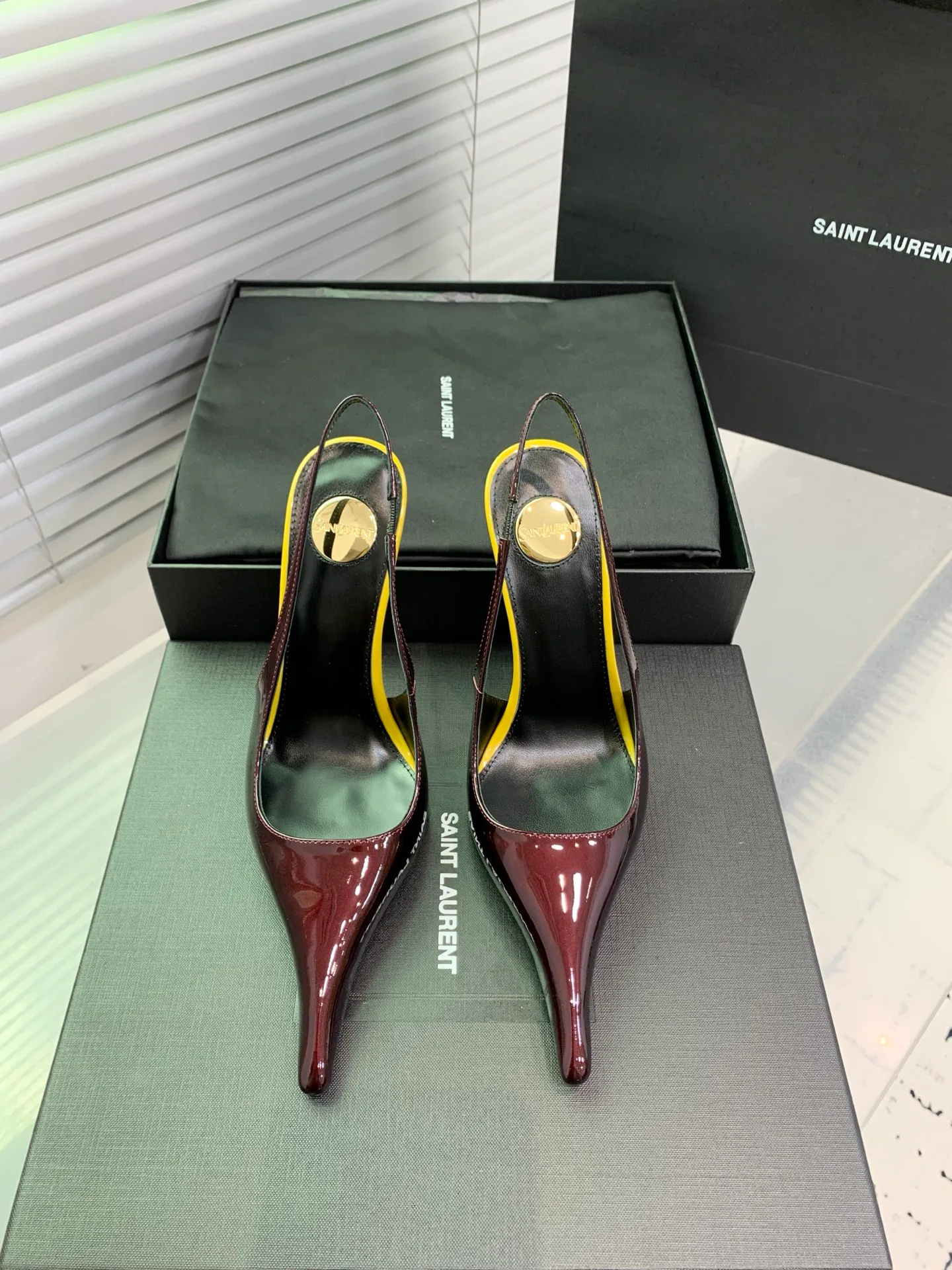 Туфли Женские Saint Laurent 355710