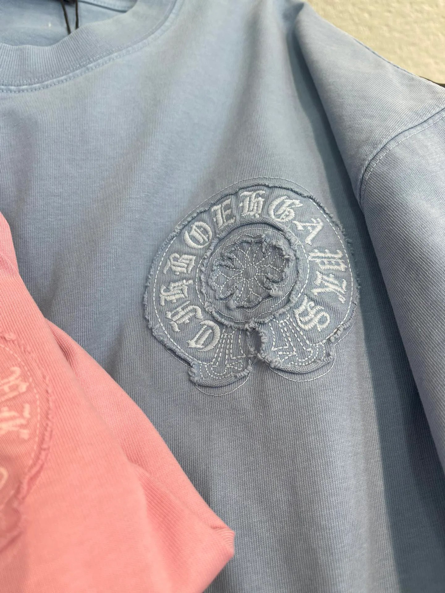 Футболки Женские Chrome Hearts 3018354