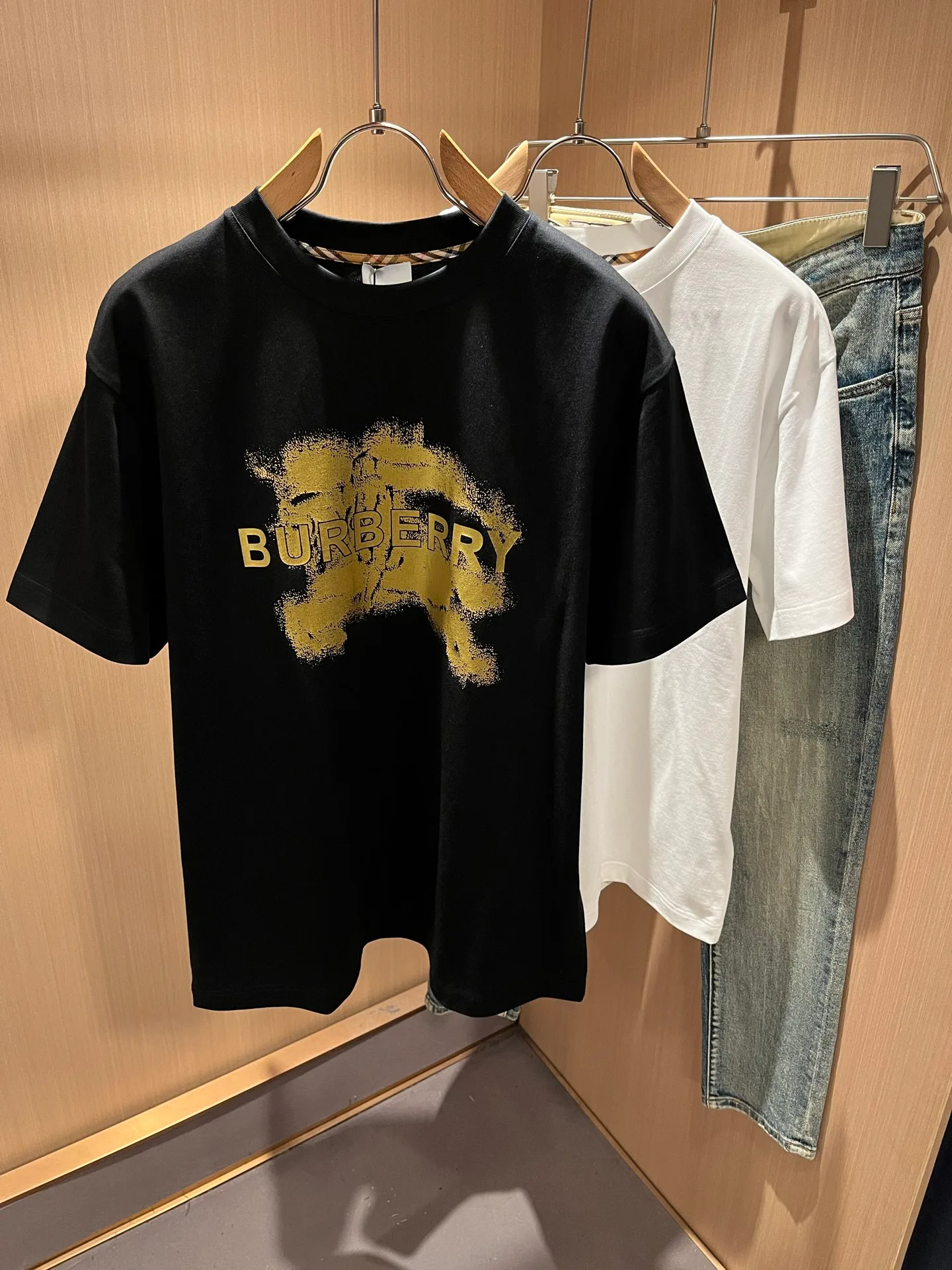 Футболки Женские Burberry 10242327