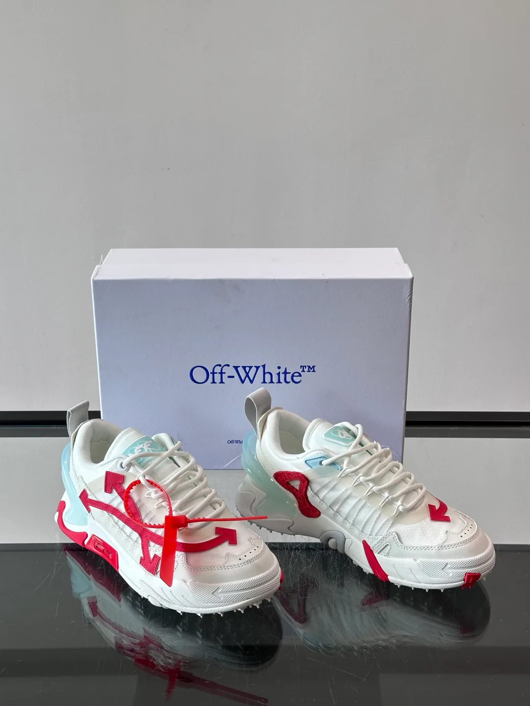 Кроссовки Женские Off-White 17689327