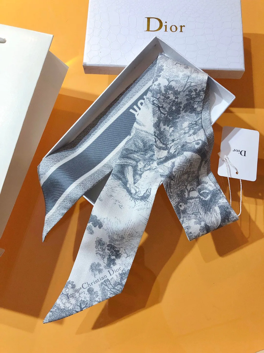 Платки Christian Dior 12171939