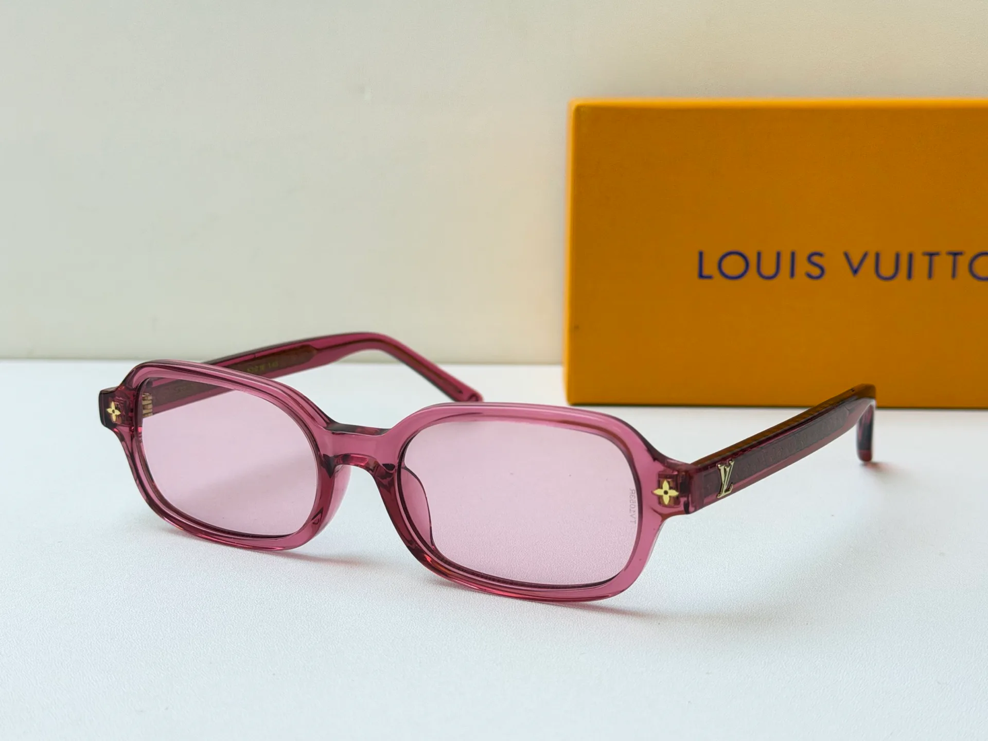 Очки Louis Vuitton 17188488