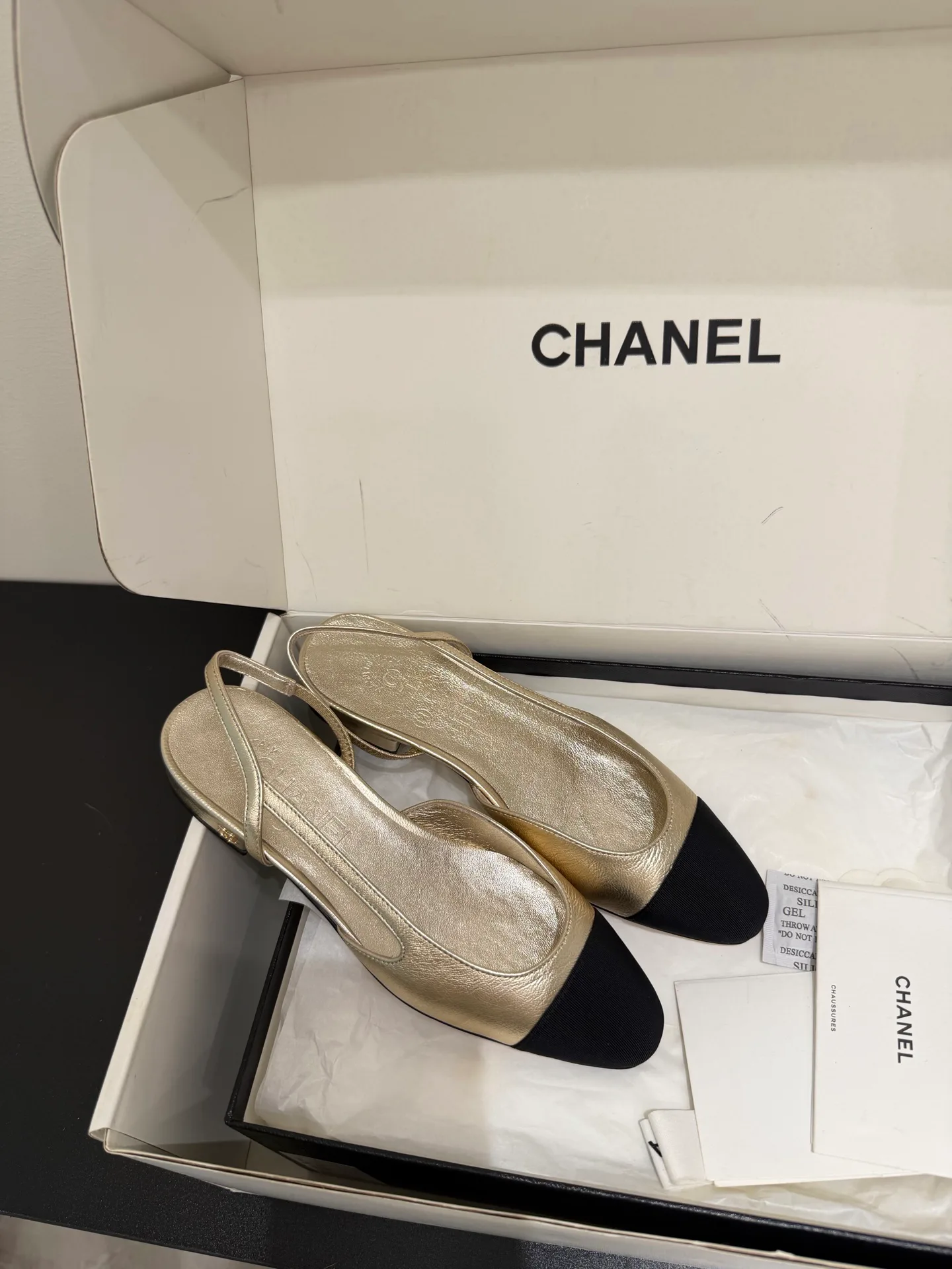 Босоножки Женские Chanel 18080108