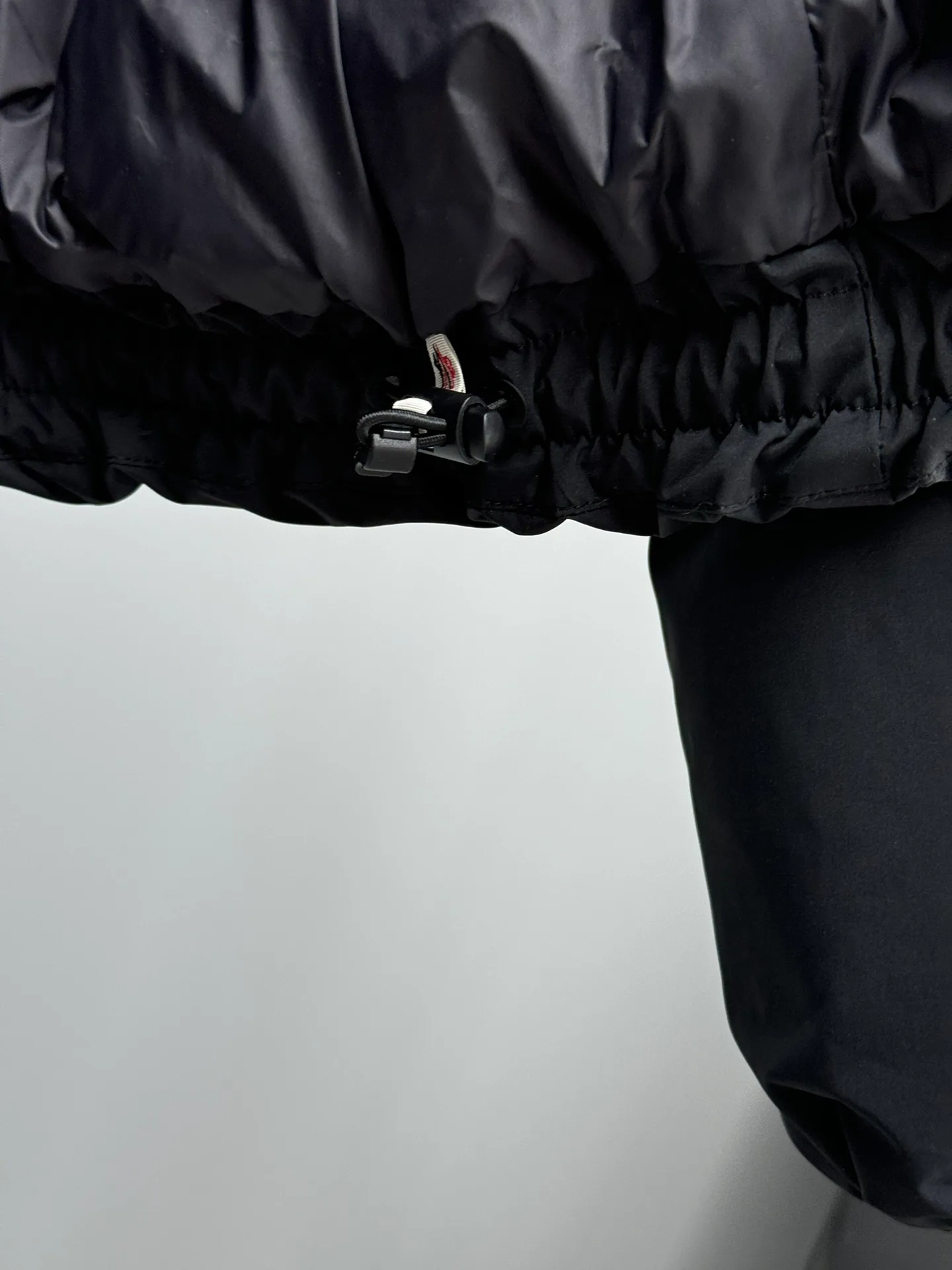 Куртки И Пуховики Женские Moncler 17939203