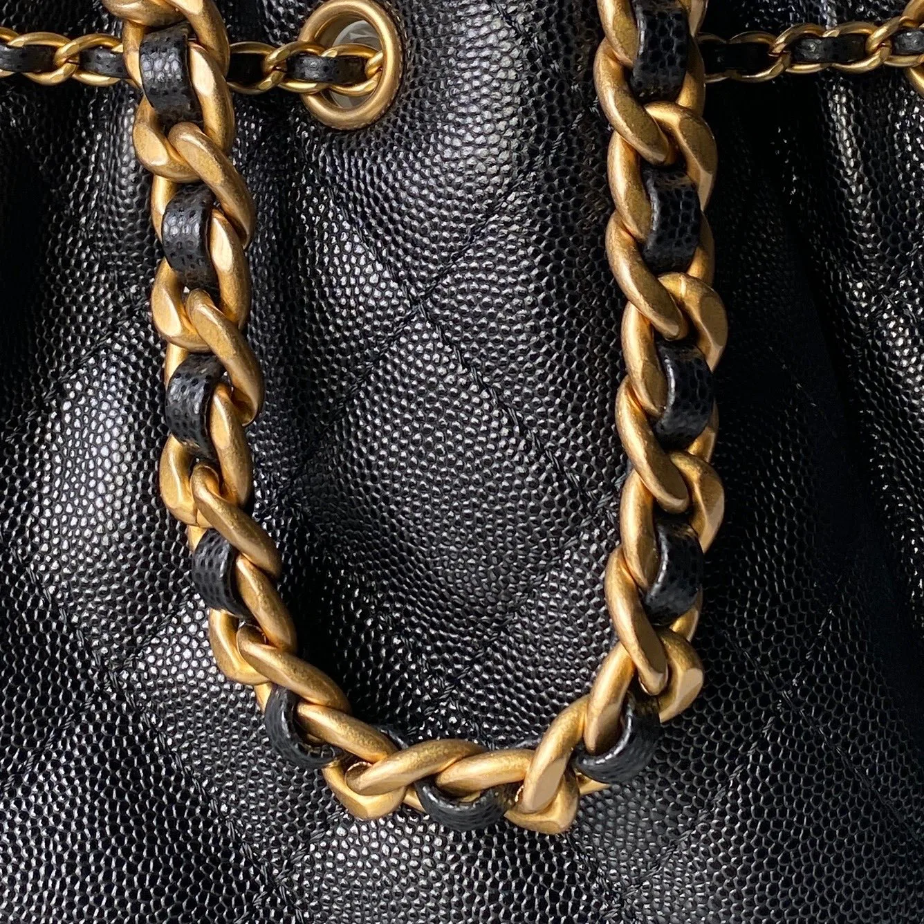 Классические Сумки Женские Chanel 12718269