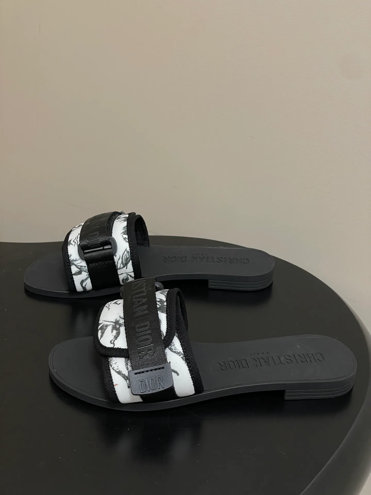 Шлепанцы Женские Christian Dior 1677130
