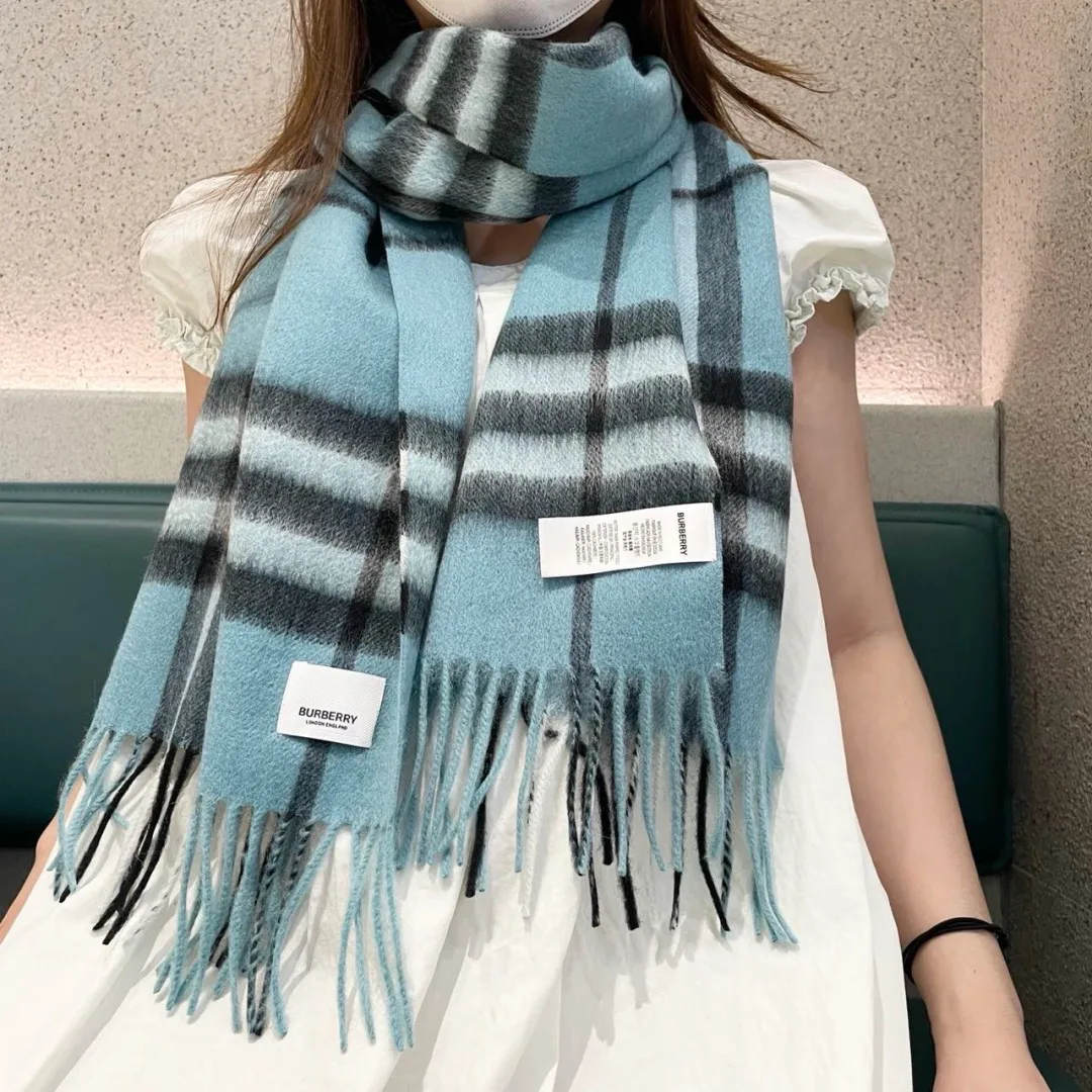 Шарфы Burberry 752710