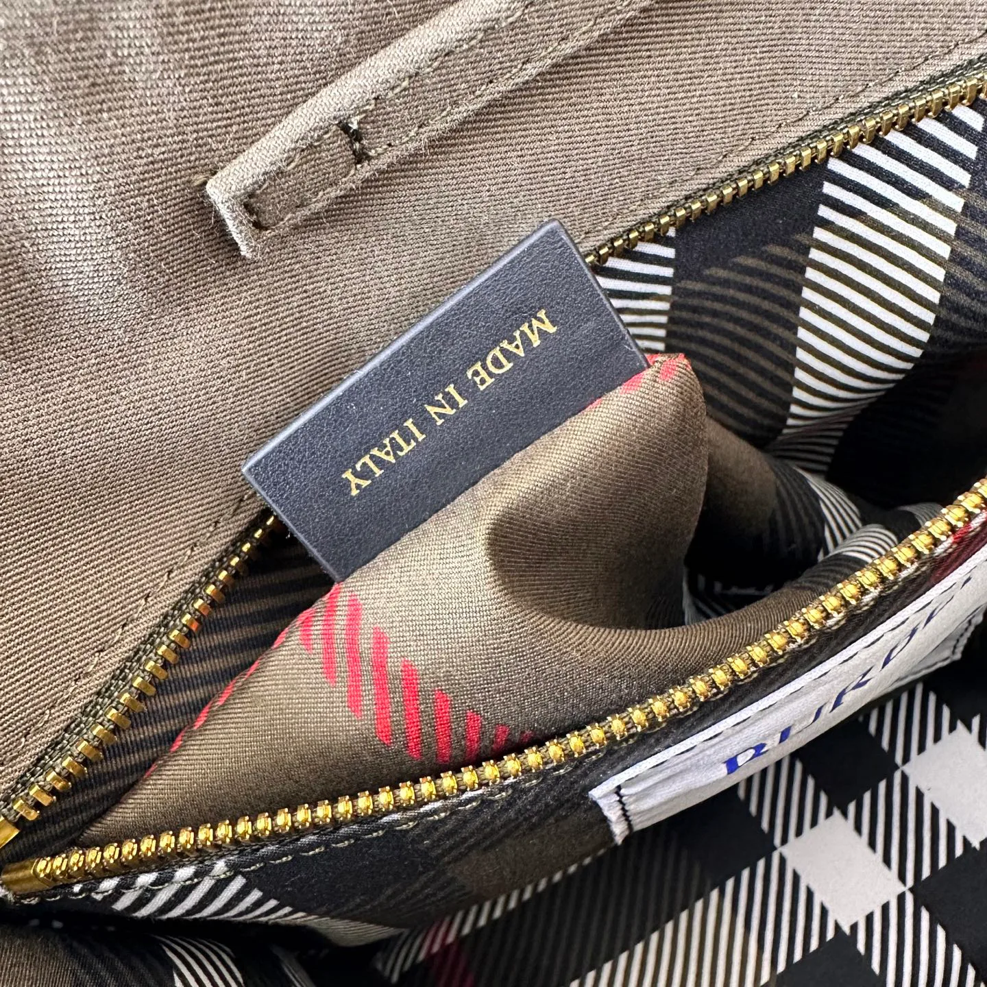 Классические Сумки Женские Burberry 1673199