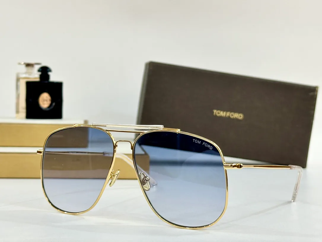Очки Tom Ford 25728