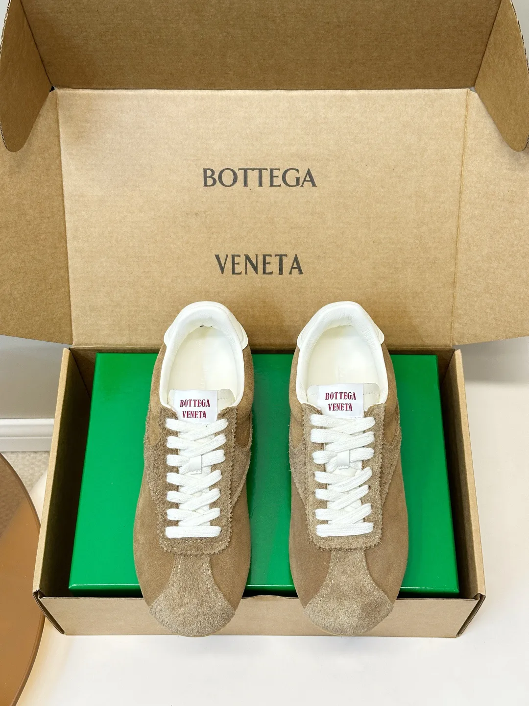 Кроссовки Женские Bottega Veneta 18154781