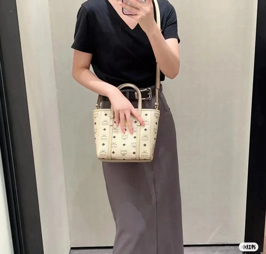 Сумки На Ремне Женские Mcm 27467