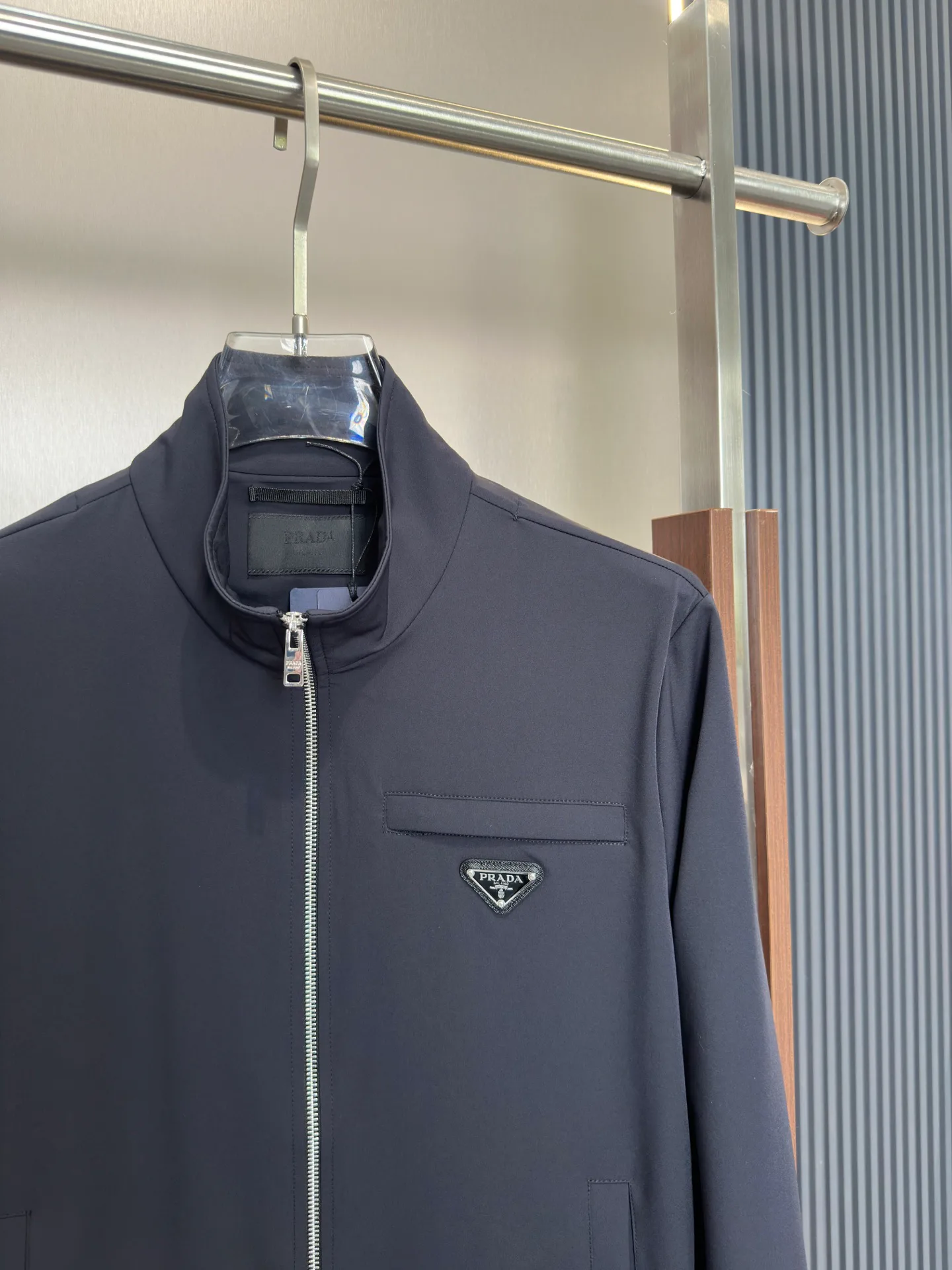 Куртки И Пуховики Мужские Prada 12673467