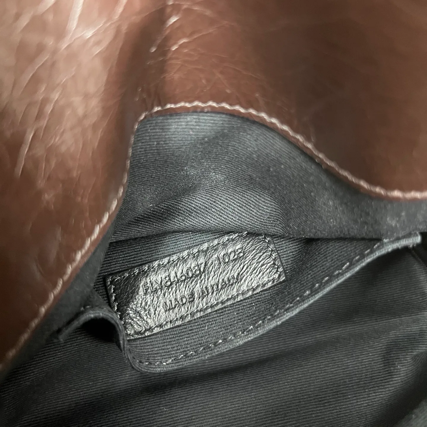 Классические Сумки Женские Saint Laurent 18220655