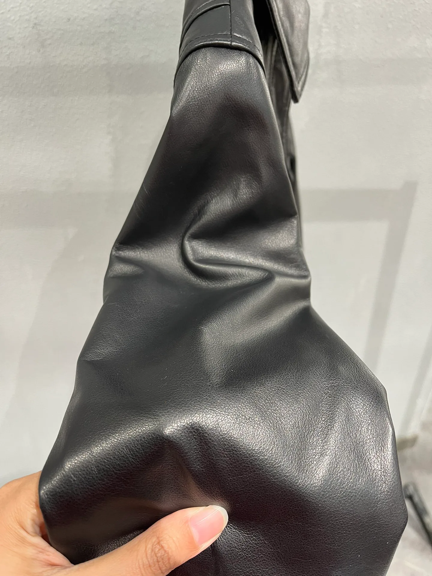 Куртки Женские Saint Laurent Куртки Женские Saint Laurent