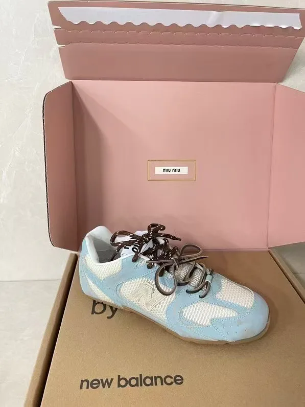Кроссовки Женские Miu Miu 12799615