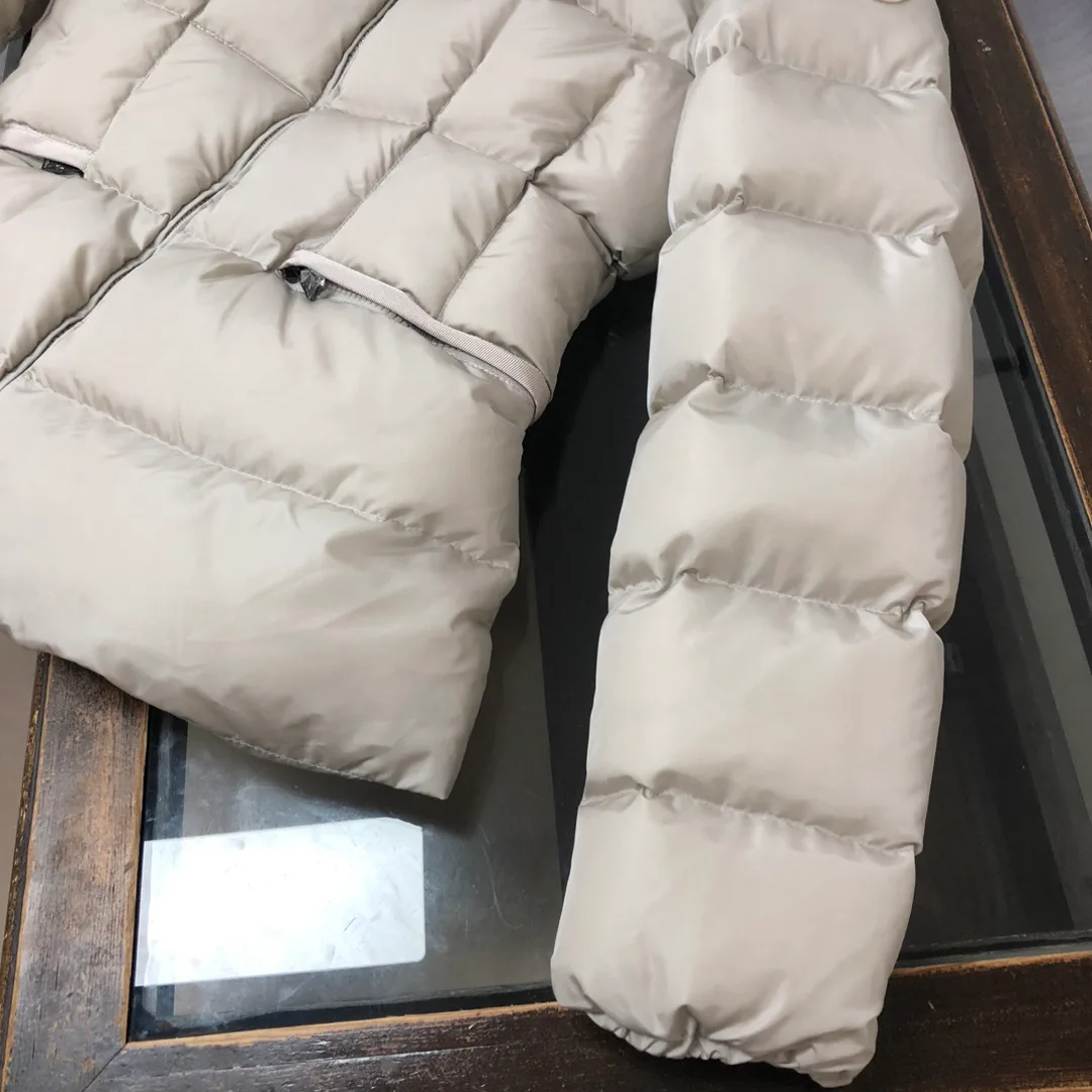 Куртки И Пуховики Женские Moncler 6179082