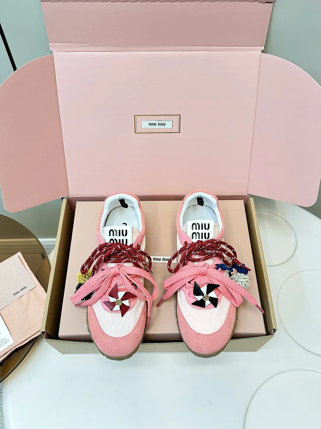 Кроссовки Женские Miu Miu 65640