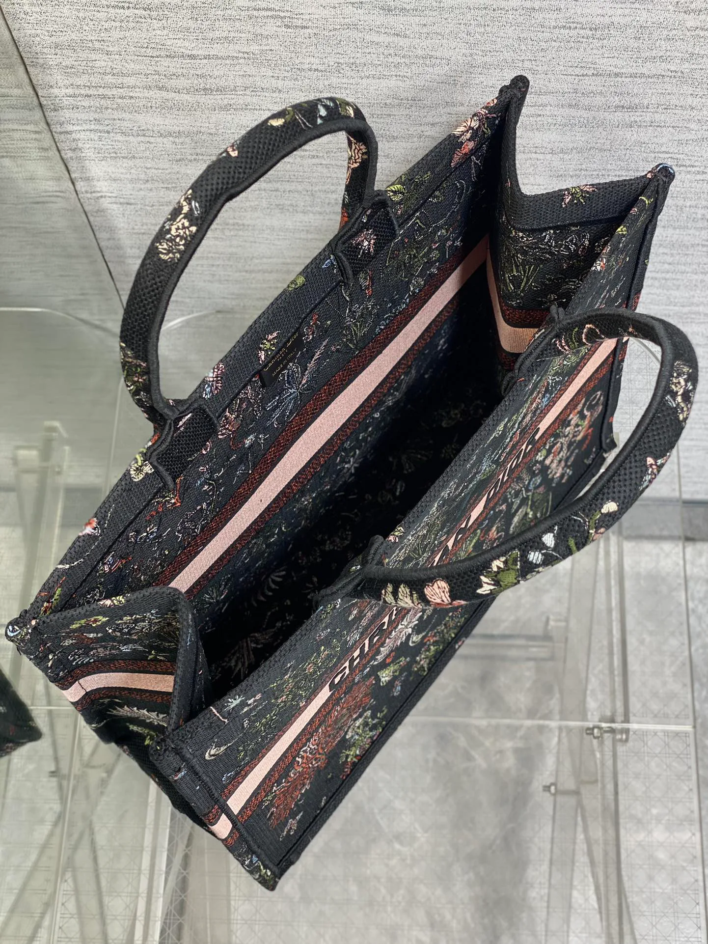 Классические Сумки Женские Christian Dior 13227188