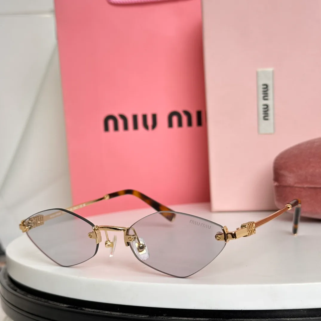 Очки Miu Miu 28510