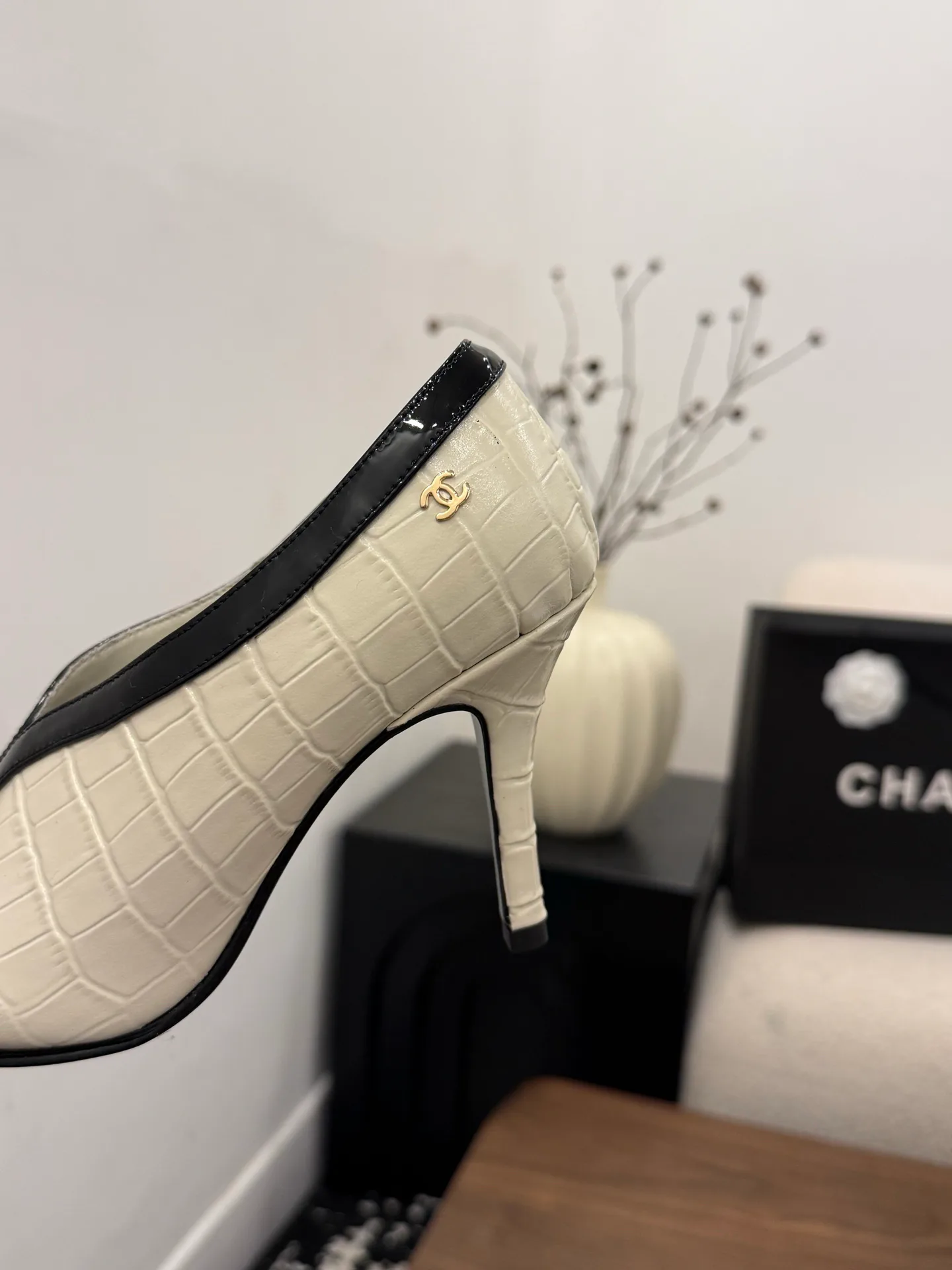 Туфли Женские Chanel 18034487