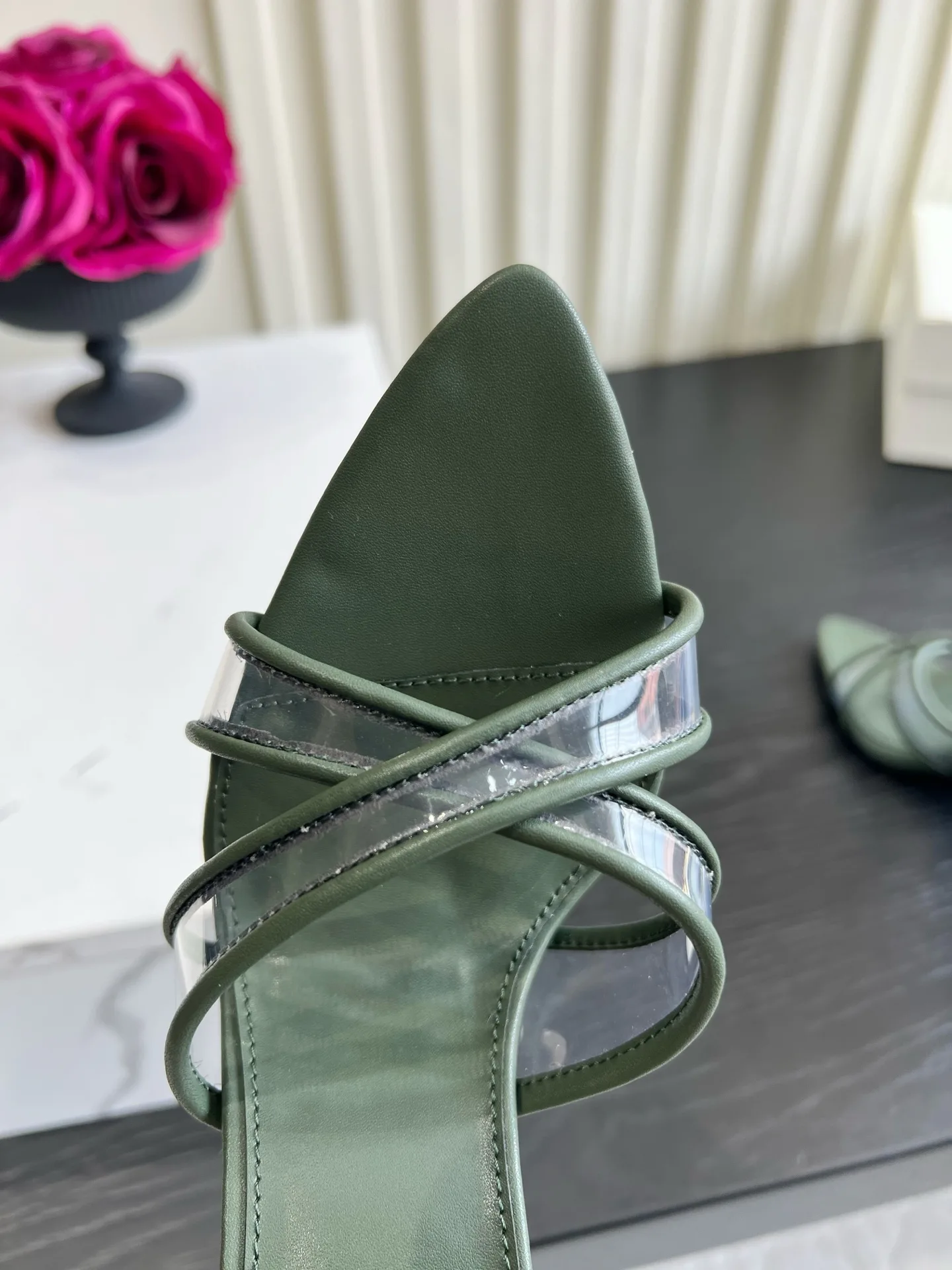 Босоножки Женские Saint Laurent 18614251