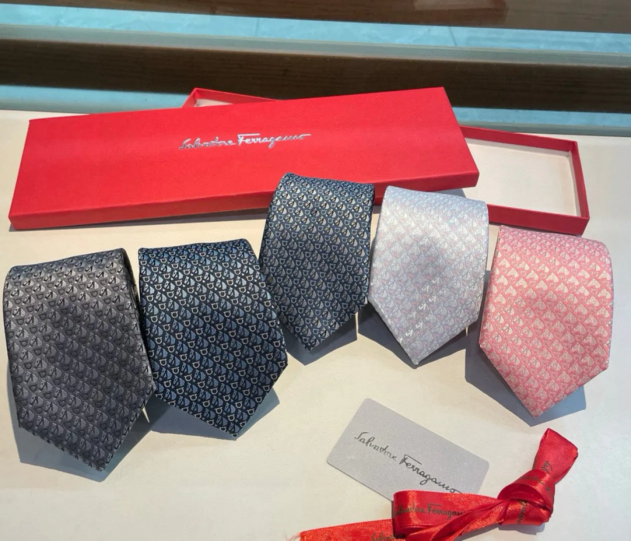 Шарфы Salvatore Ferragamo 163695