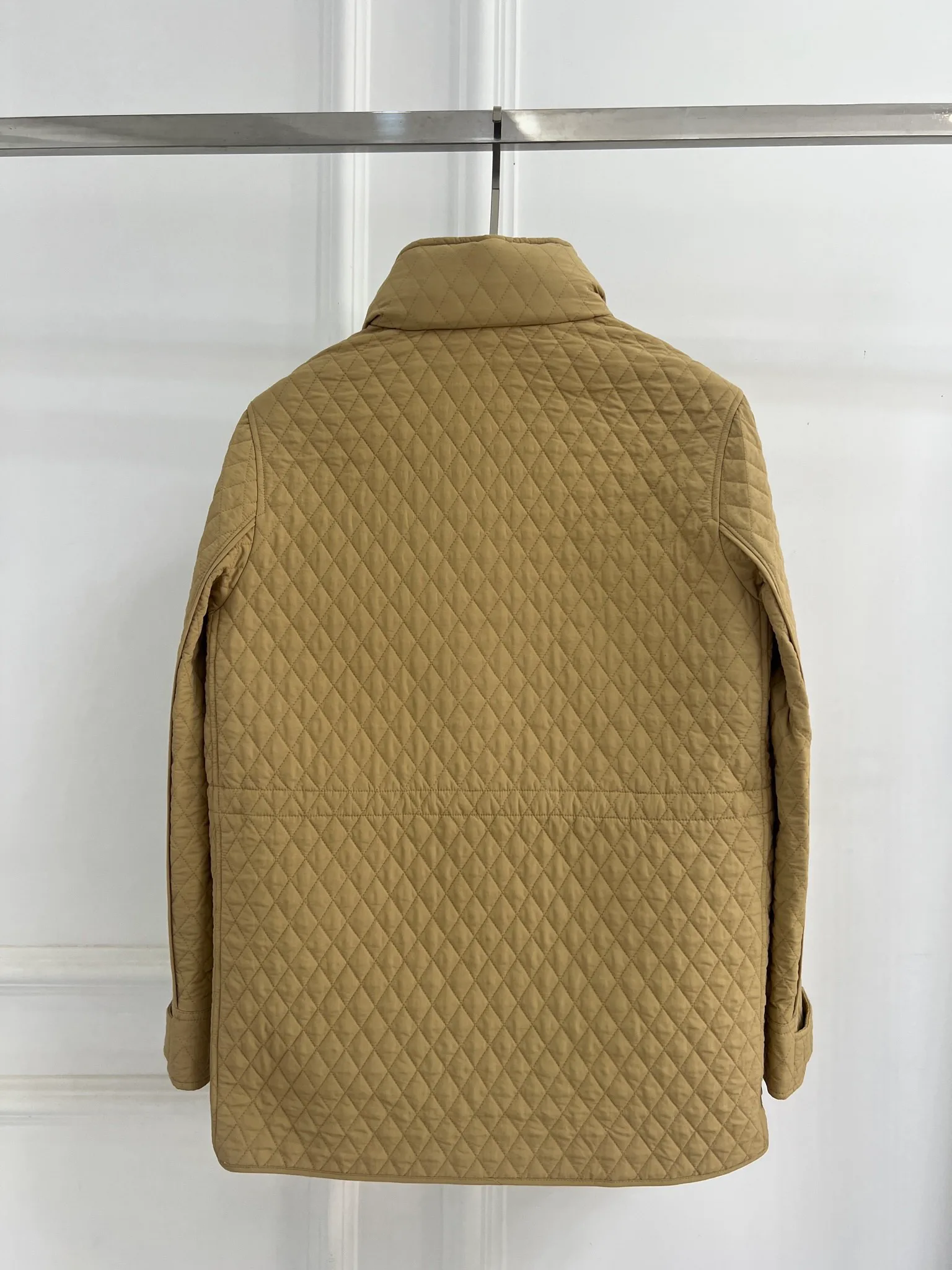 Куртки И Пуховики Женские Burberry 19266466