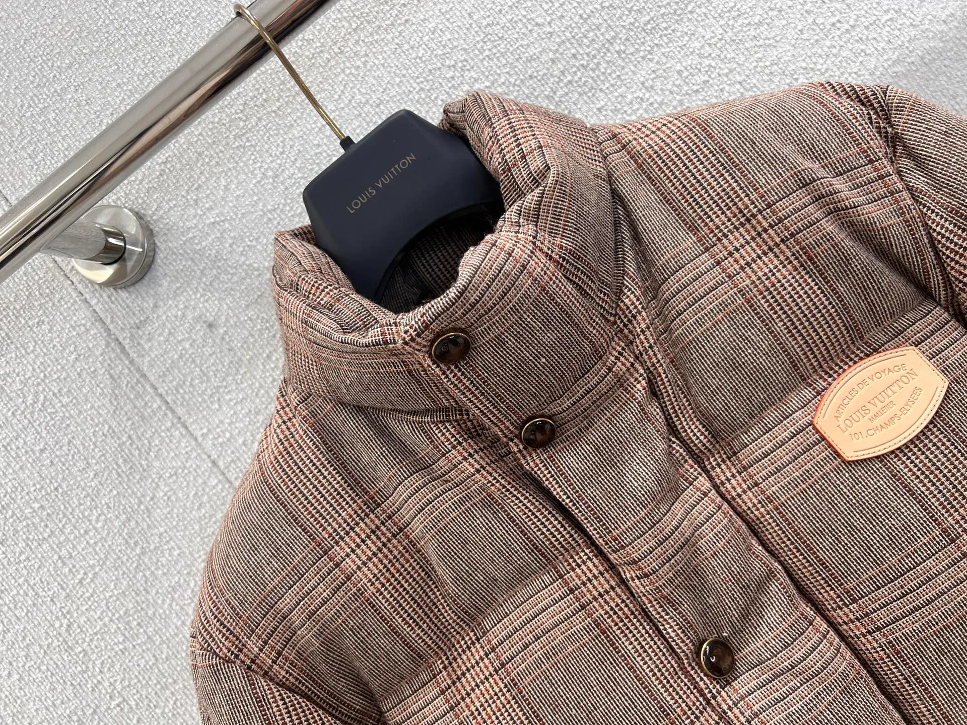 Куртки И Пуховики Женские Louis Vuitton 852153