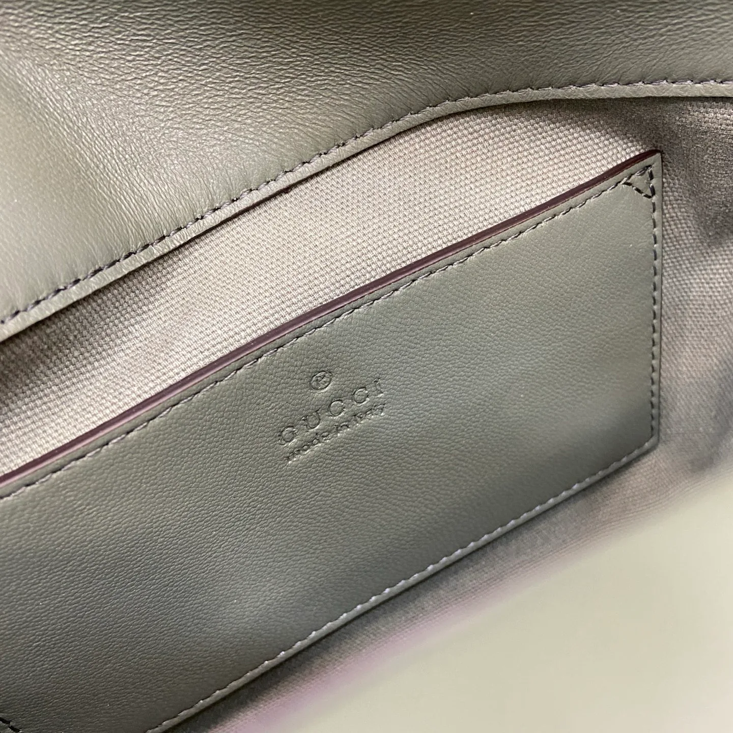 Классические Сумки Женские Gucci 11488258