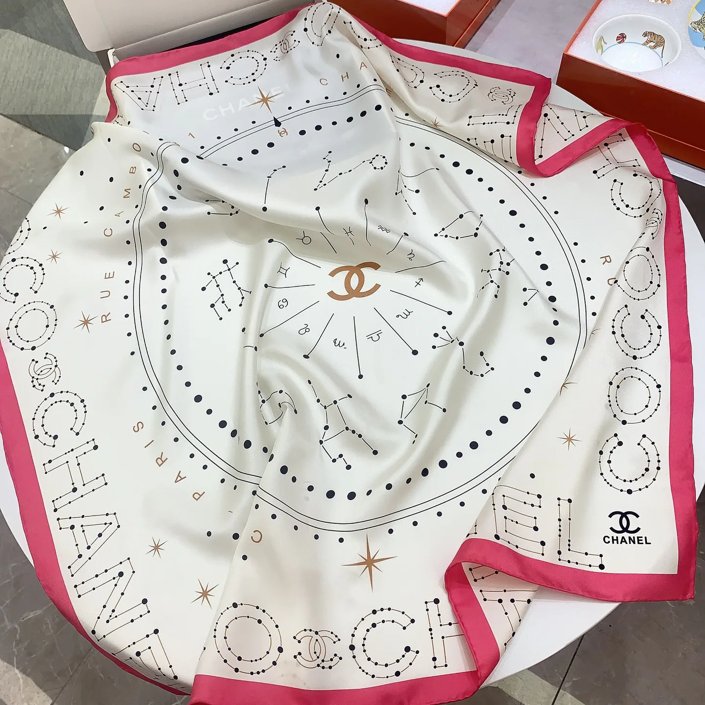 Шарфы Chanel 25853