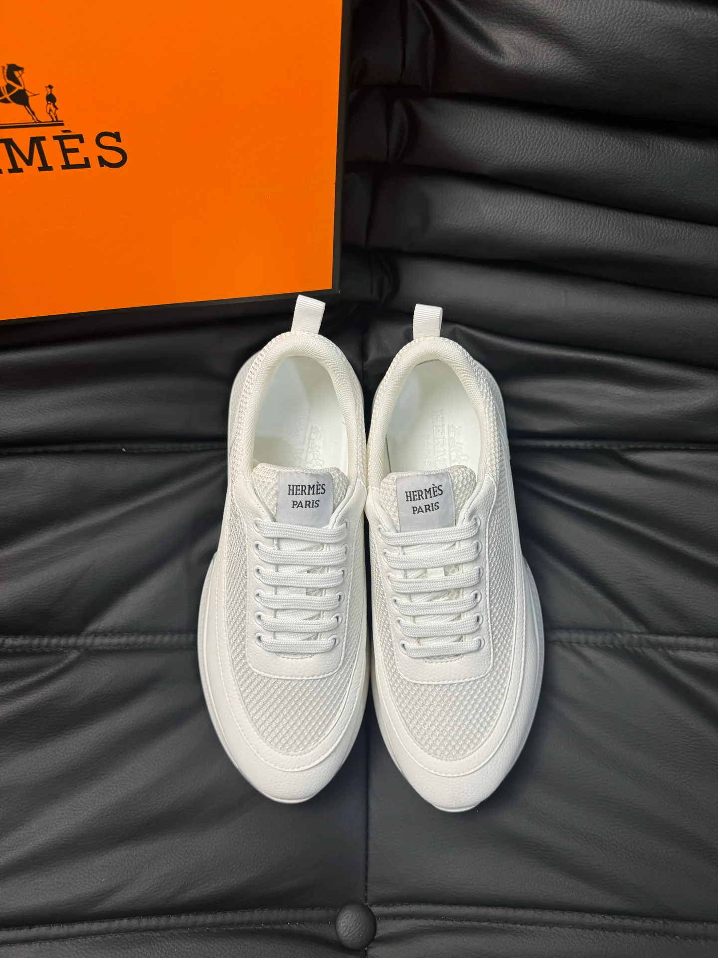 Кроссовки Мужские Hermes 77453