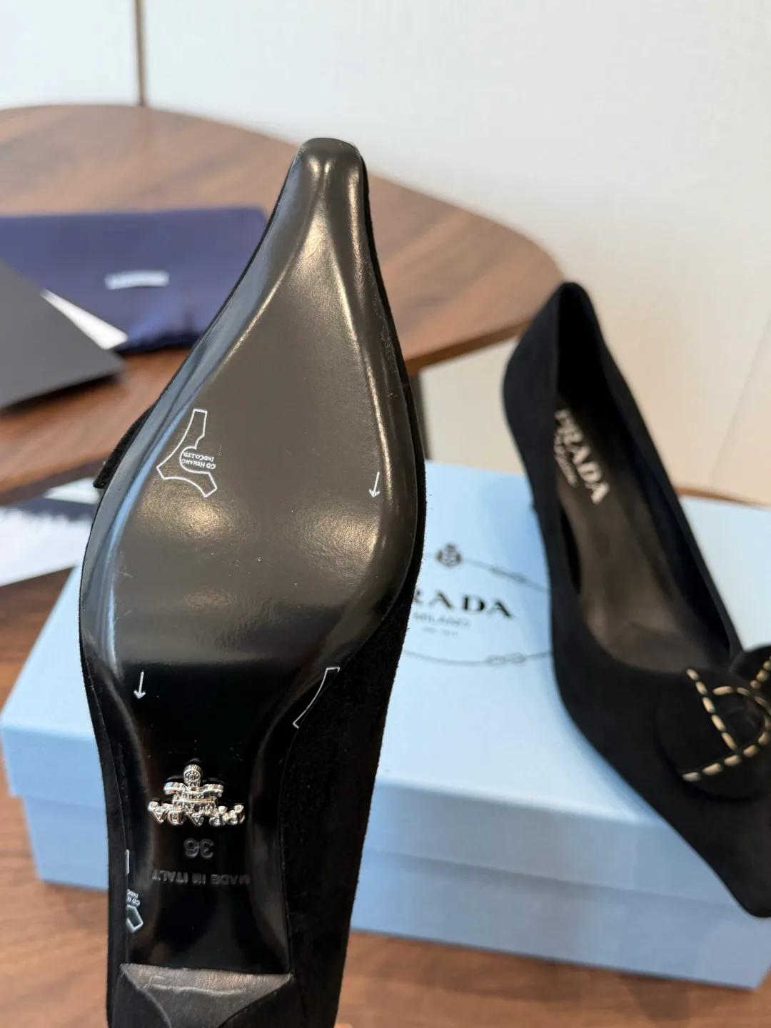 Туфли Женские Prada 19639196