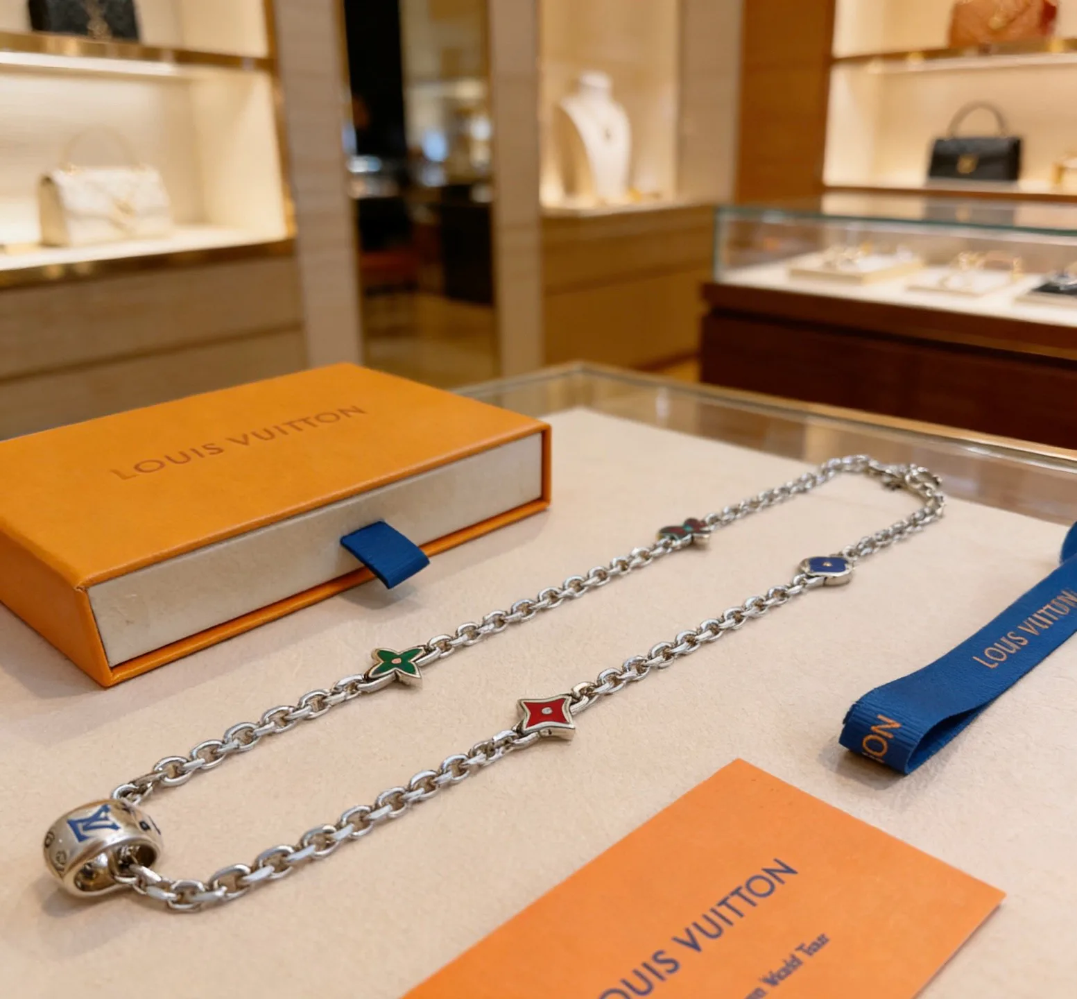 Бижутерия Louis Vuitton 13554402